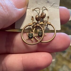 Rhinestone and brass star earrings